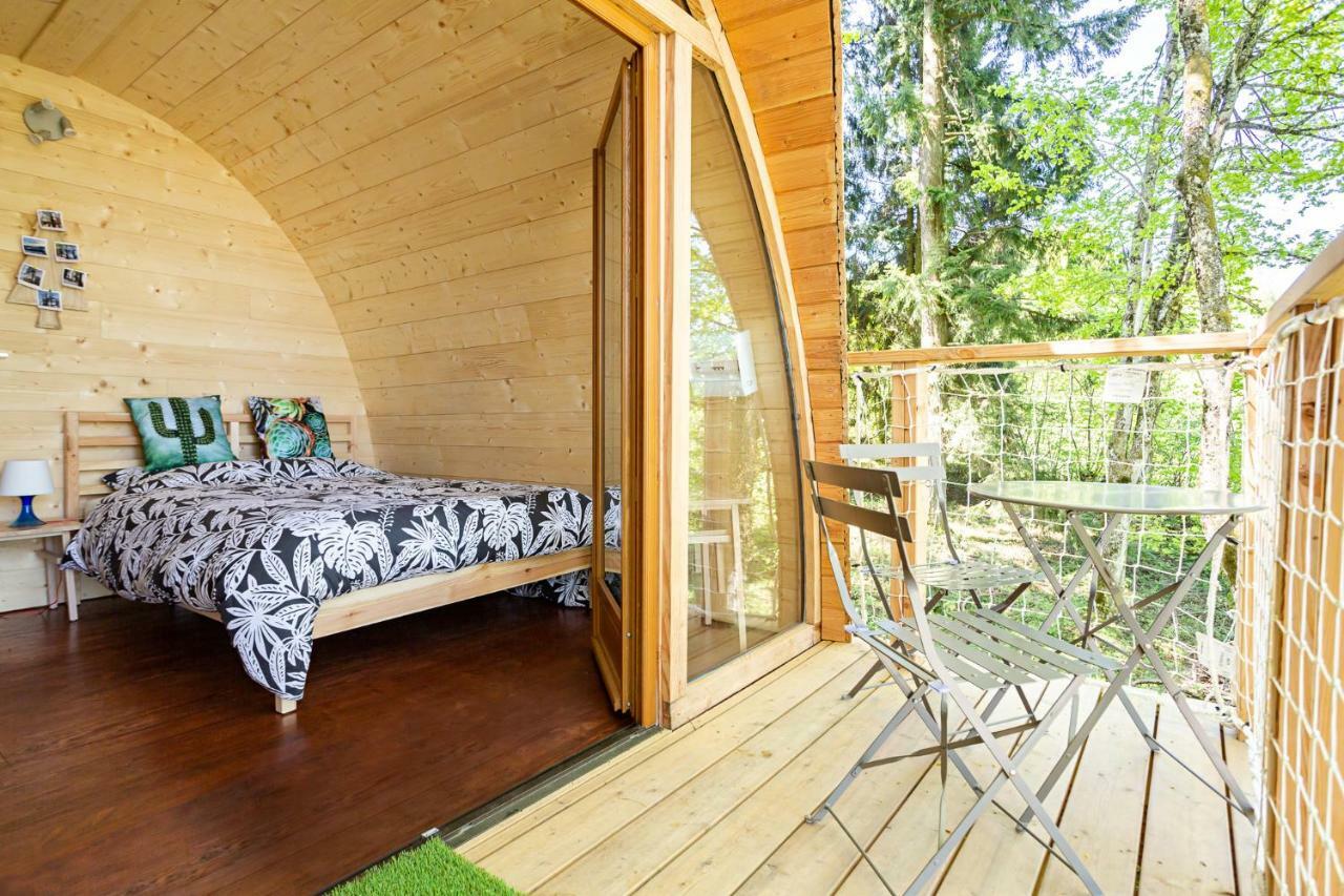 Monchateau Etoile, Hebergement Insolite Avec Spa Merlas ภายนอก รูปภาพ